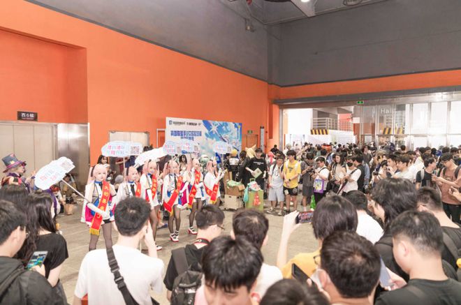 航线》的线下活动就跟回家了一样凯发K8国际版每次参加《碧蓝(图20)