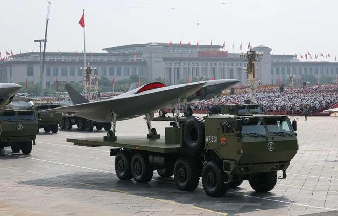 兵式上让我大受震撼的五件大杀器凯发k8国际厅登录金灿荣：阅(图15)