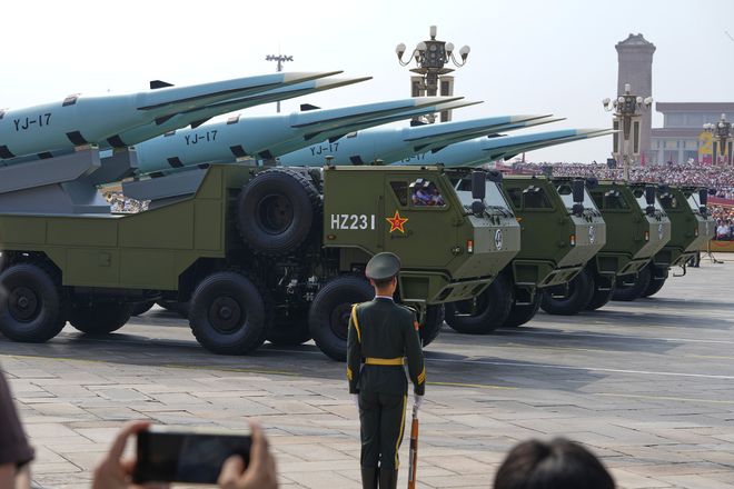 兵式上让我大受震撼的五件大杀器凯发k8国际厅登录金灿荣：阅(图4)